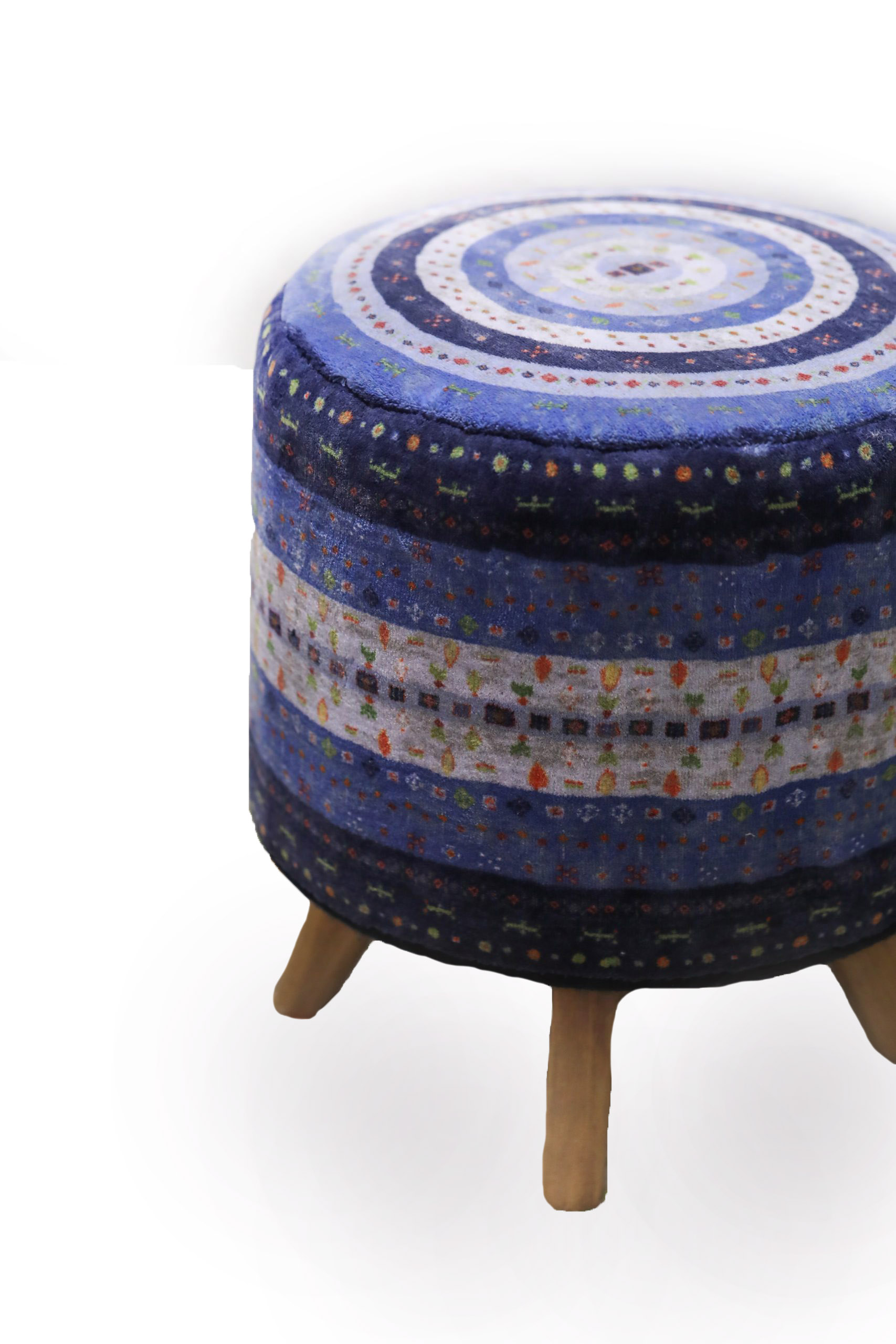 پاف-مبل-از-جنس-فرش-مرینوس-کد600105-scaled